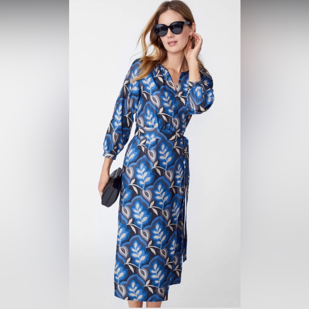 NWT! J. McLaughlin dress- Beautiful wrap dress with pockets!